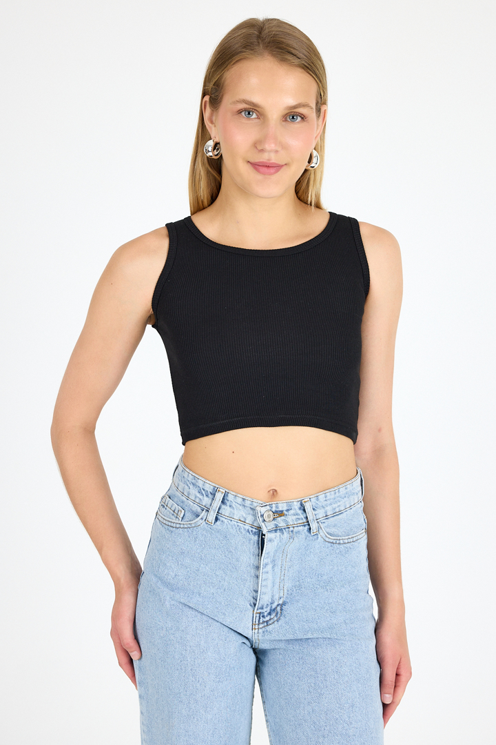 Picture of Kadın Pamuklu Fitilli Halter Yaka Kalın Askılı Crop Siyah